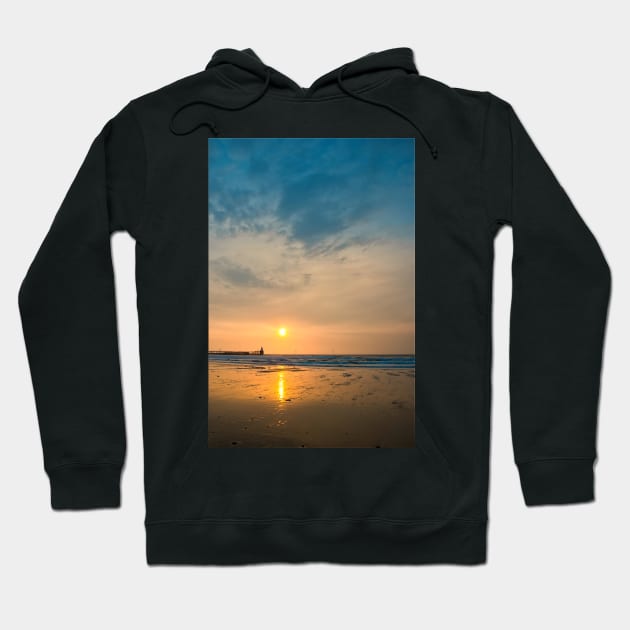 Spring sunrise Hoodie by Violaman